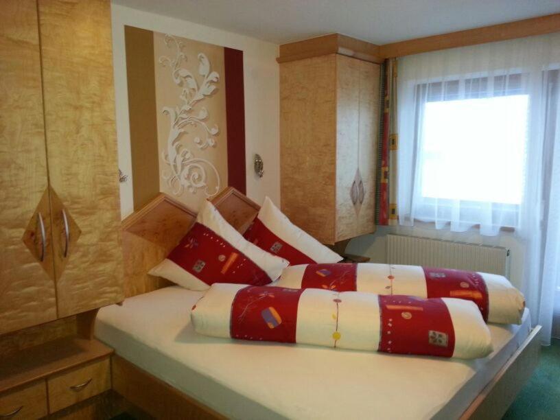 Apart Garni Mirabell Kappl  Zimmer foto